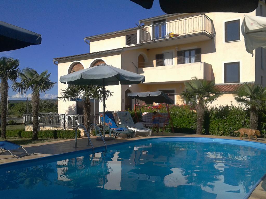 Apartments Marica Porec Ngoại thất bức ảnh